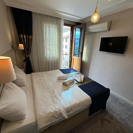 Liora Old اسطنبول